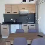 Zacisze Apartamenty,pokoje * Vitte