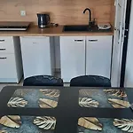 Zacisze Apartamenty,pokoje *