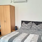 Zacisze Apartamenty,pokoje Vitte