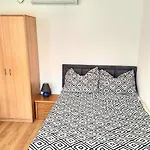 Zacisze Apartamenty,pokoje Privatunterkunft *