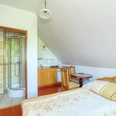 Homestay Zacisze Apartamenty,pokoje
