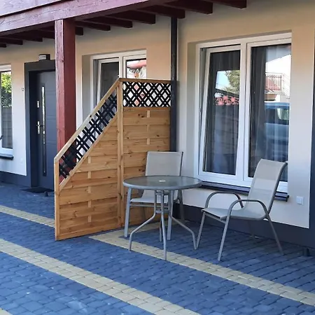 Zacisze Apartamenty,pokoje Privatunterkunft Vitte