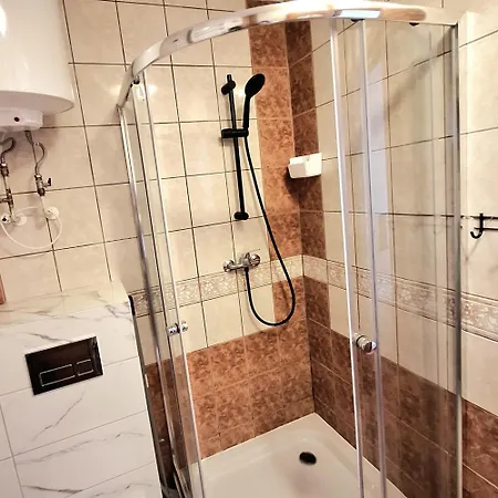 Kwatera prywatna Zacisze Apartamenty,pokoje Wicie (West Pomeranian)