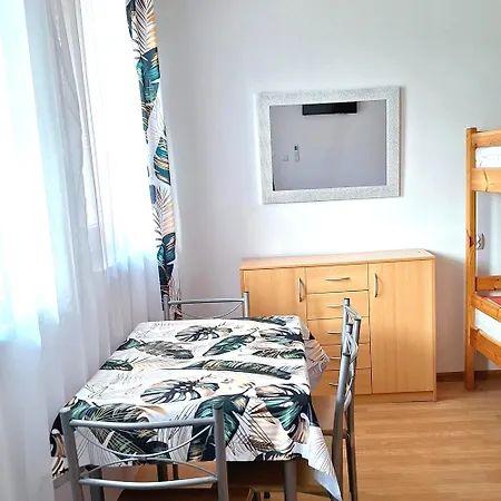 Zacisze Apartamenty,pokoje Wicie (West Pomeranian)