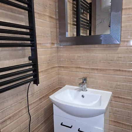 Zacisze Apartamenty,pokoje *