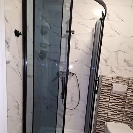 Zacisze Apartamenty,pokoje *