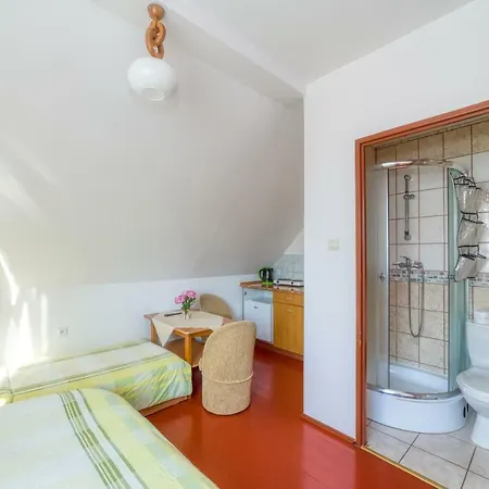 Zacisze Apartamenty,pokoje Rum i privatbostad *