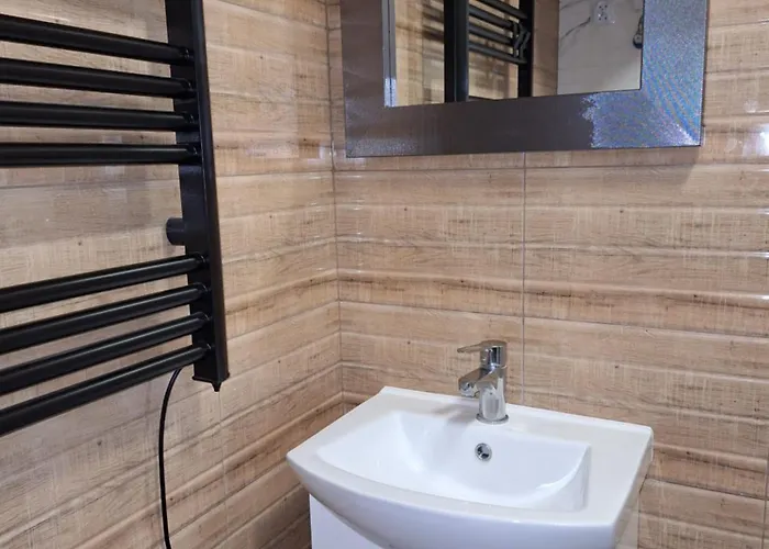 Zacisze Apartamenty,pokoje *