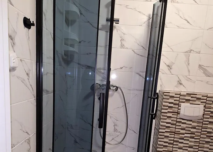 Zacisze Apartamenty,pokoje *