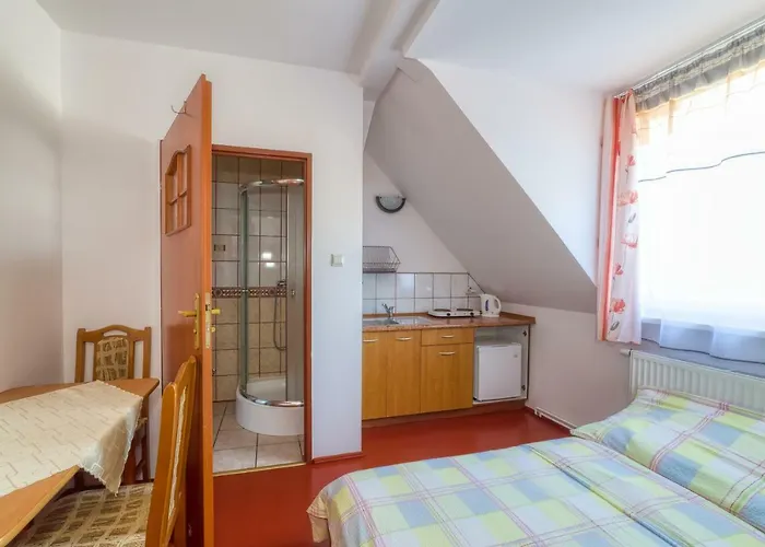 Zacisze Apartamenty,pokoje Wicie (West Pomeranian)